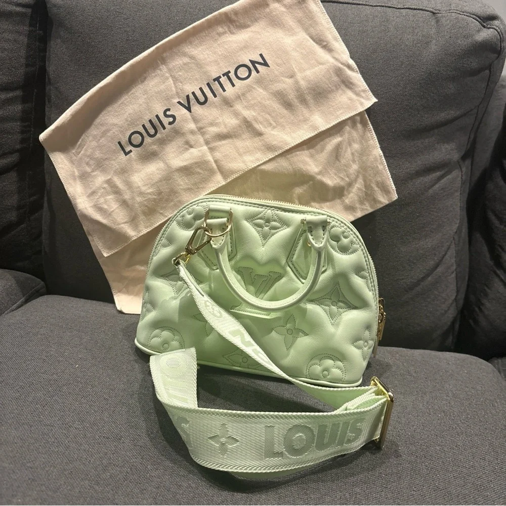 Louis Vuitton Alma Handbag Purse Bubblegram Leather BB - Picture 2 of 7